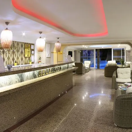Comet De Luxe Hotel
