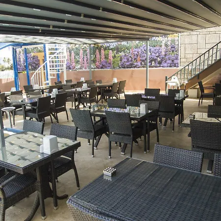 Comet De Luxe 4* Мармарис